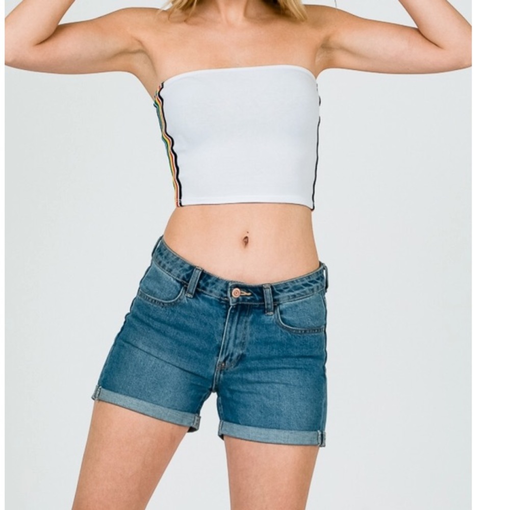 Stripe on side tube top